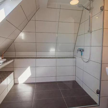 Wolke 7 - Mond Greetsiel