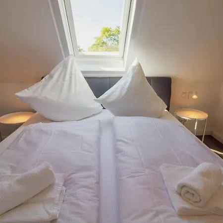 Wolke 7 - Mond Apartamento Greetsiel